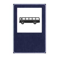 Autobus, parcheggio e treno